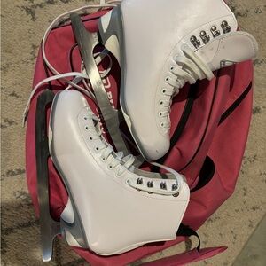 JACKSON White Ice Skates with Pink Bag